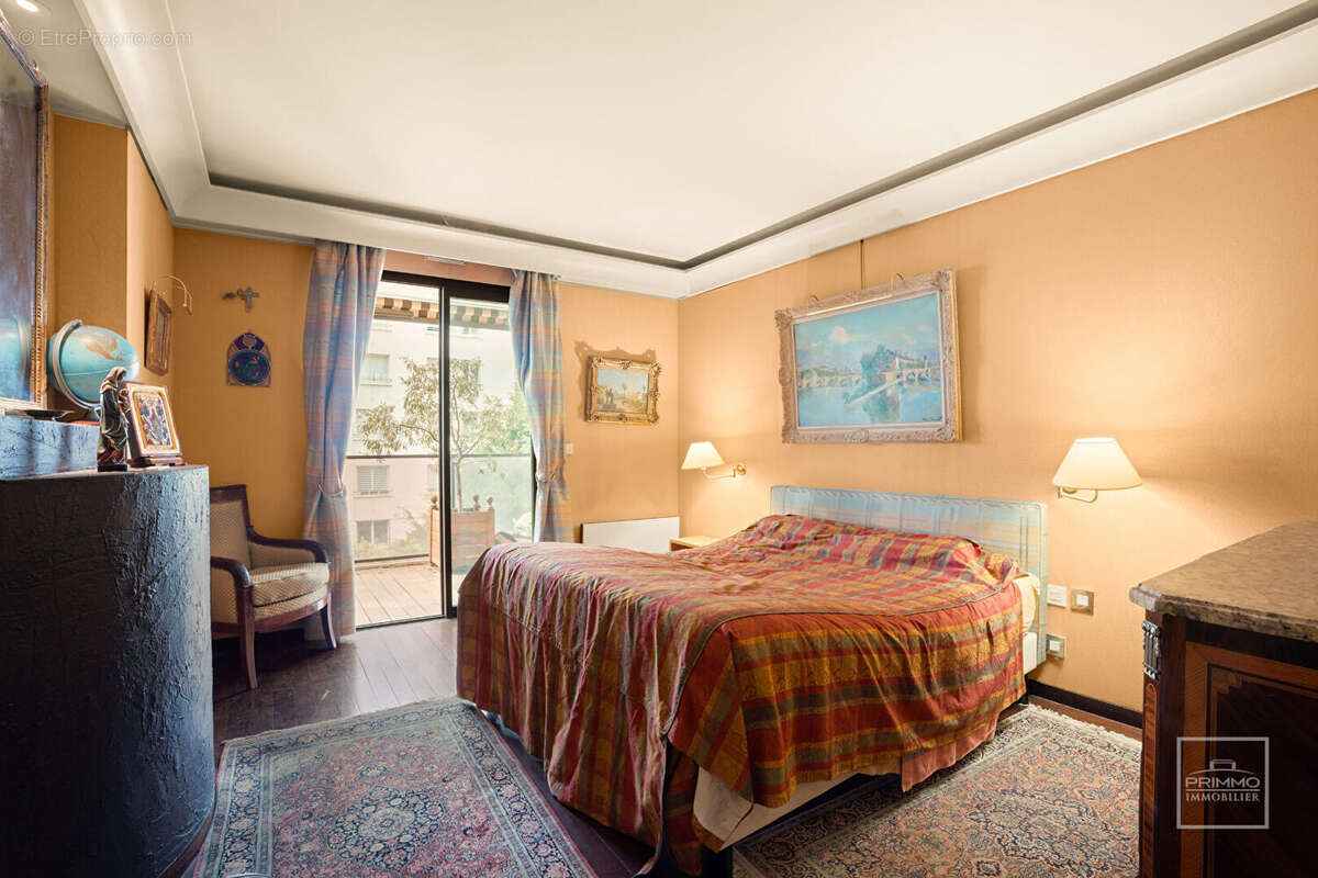 Appartement à LYON-6E