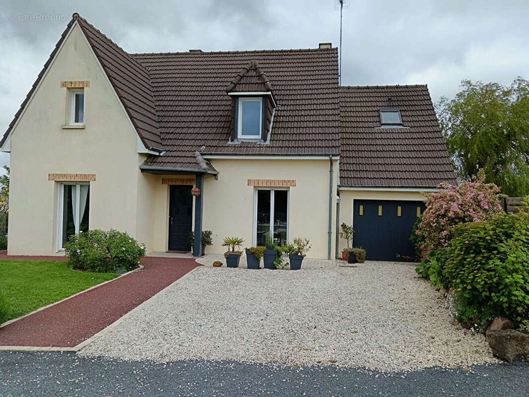 Maison à LA BACONNIERE