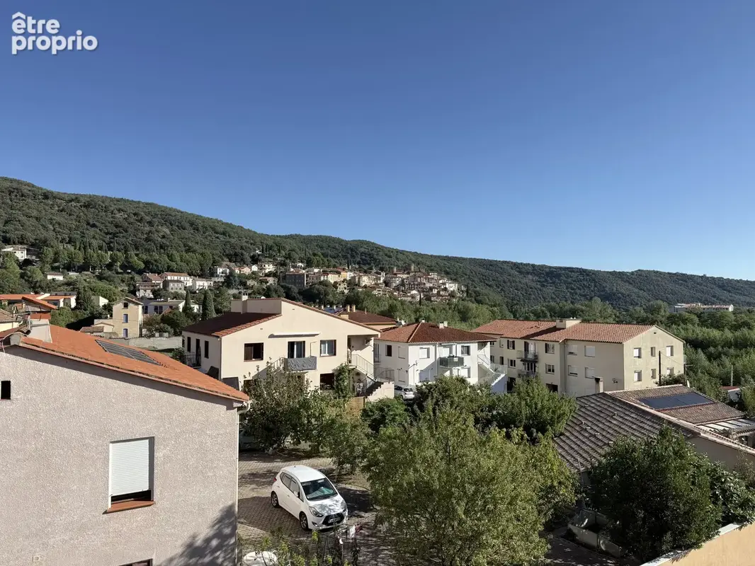 Amélie-les-bains   f1 lumineux avec vue sur les montagnes - photo 2