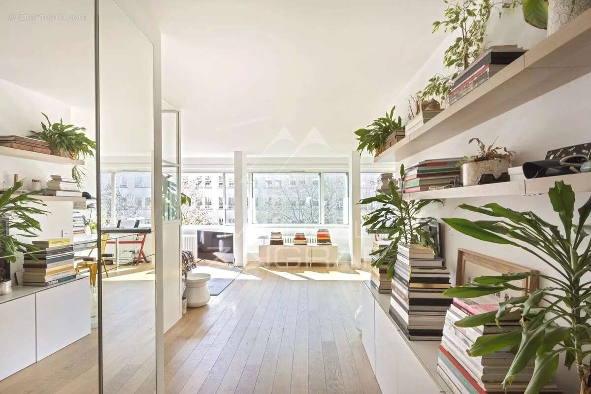 Appartement à PARIS-7E