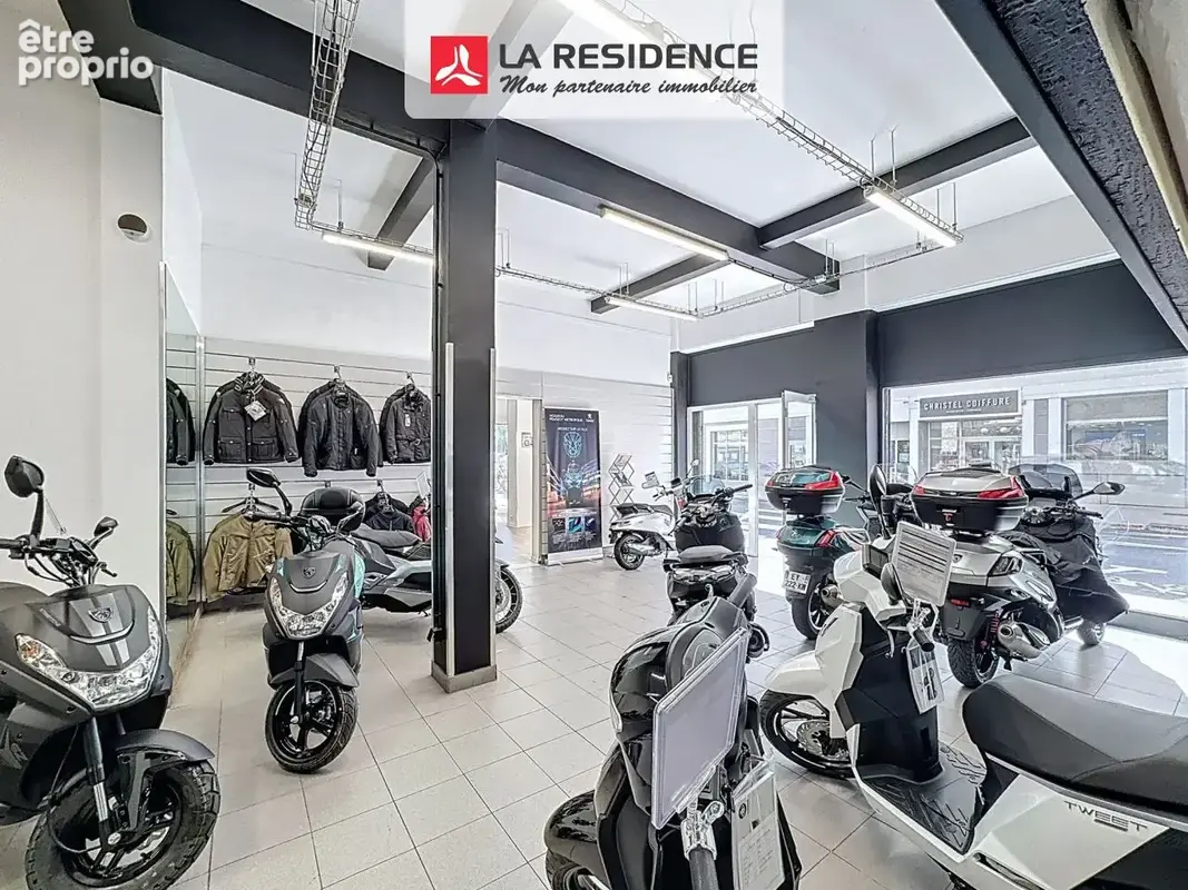 Commerce 160 m² à Cagnes-Sur-Mer  - photo 4