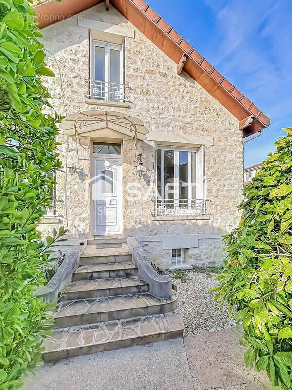Photo 1 - Maison à VILLIERS-SUR-MARNE