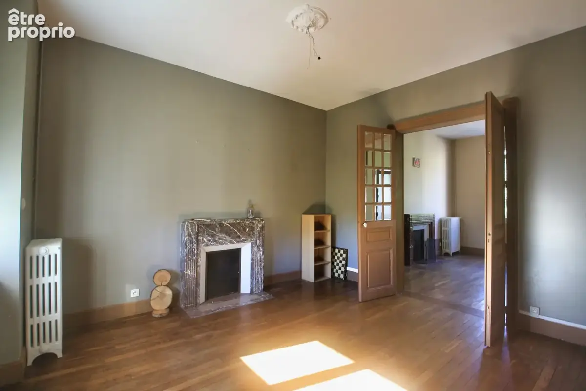 Charmante maison de style 1930, 4 chambres, à proximité des commodités - photo 5