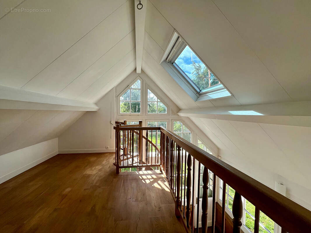 Maison 4 pièces à vendre à Brie Comte Robert - 335 000 - photo 10
