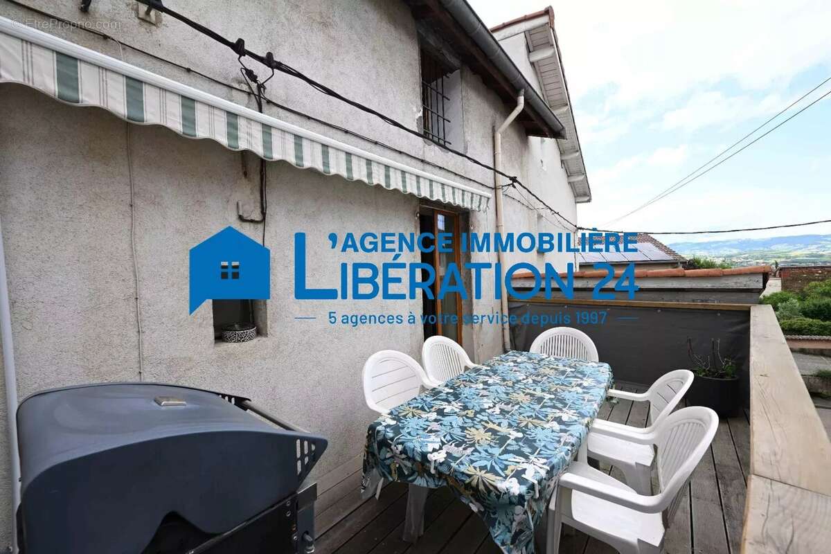 Appartement à SAINT-PAUL-EN-JAREZ