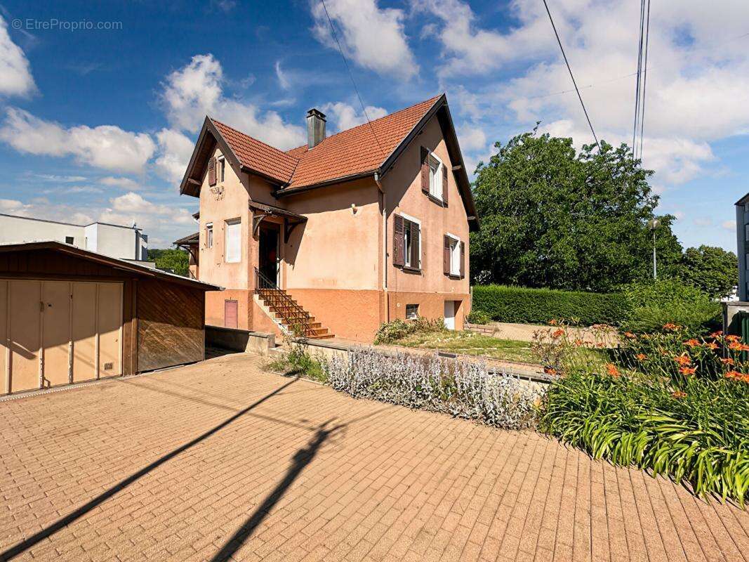 THANN, 68800, maison 3 chambres, 126 m2, terrain  7,74 ares - photo 2