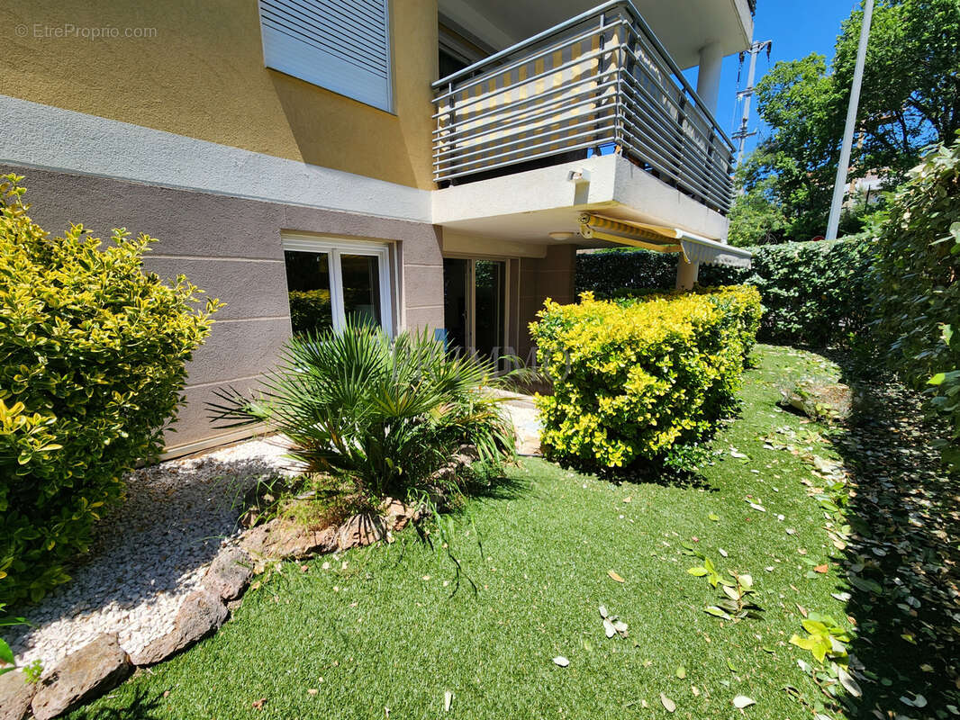 Appartement à SAINT-RAPHAEL