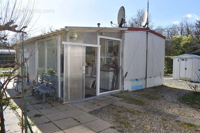 Terrain à SAINT-GEORGES-D&#039;OLERON
