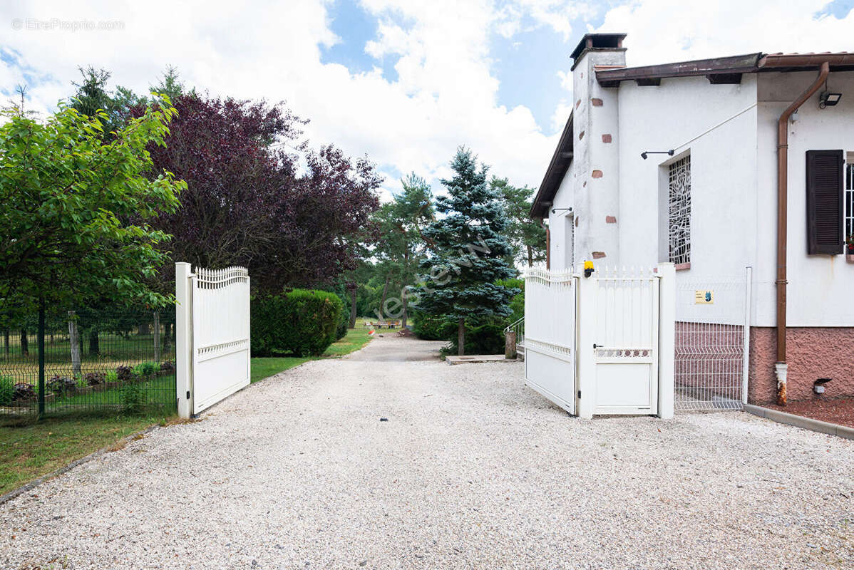 Maison à LONGEVILLE-LES-SAINT-AVOLD