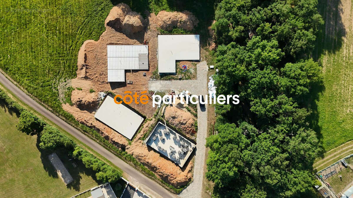 Maison à SAINT-GERMAIN-DES-PRES