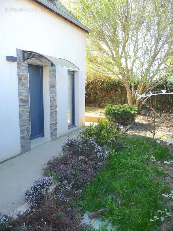 Maison à LOUVIGNE-DE-BAIS