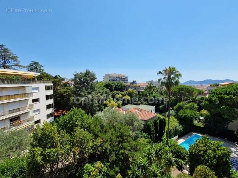 Appartement à CANNES