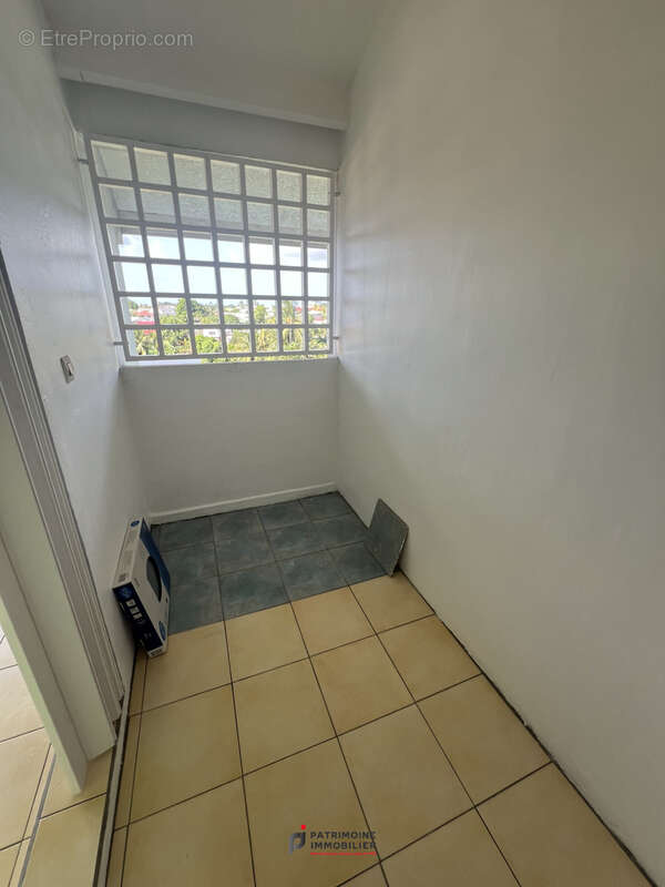Appartement à BAIE-MAHAULT