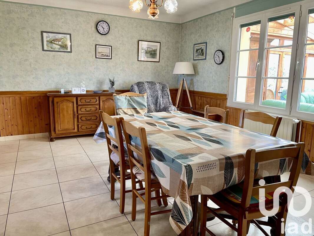 Photo 5 - Maison à CERNUSSON