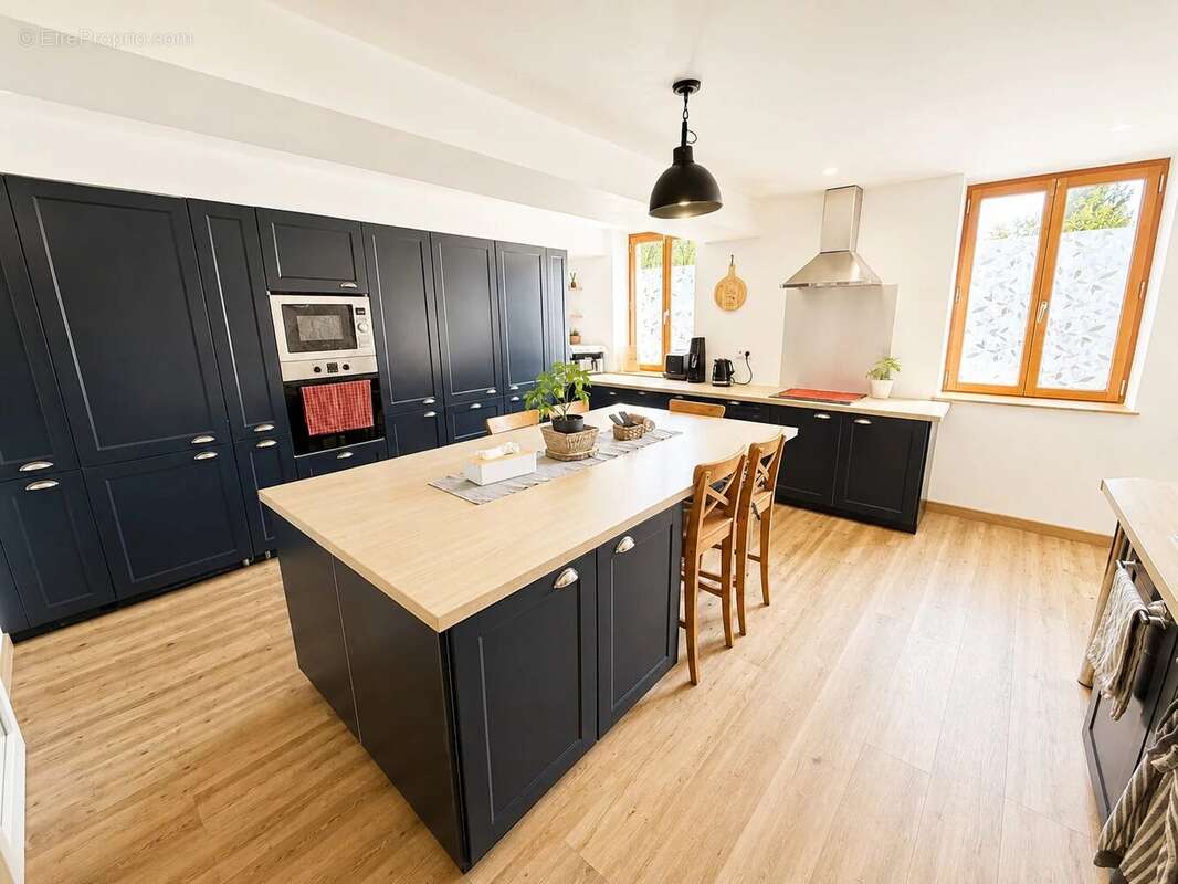 Maison Familiale - 4 Chambres - Ref 2296 - photo 5