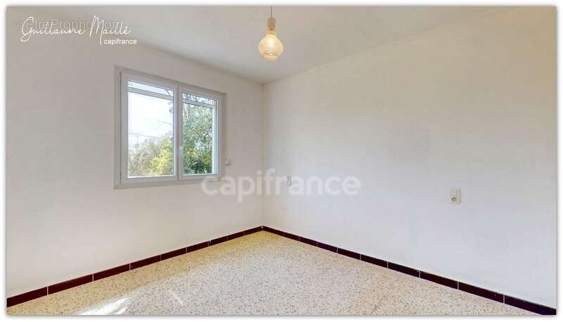 Exclusivité - Villa de plain-pied 4 pièces 95m² sur grand terrain constructible à Neffiès (34320) - photo 8