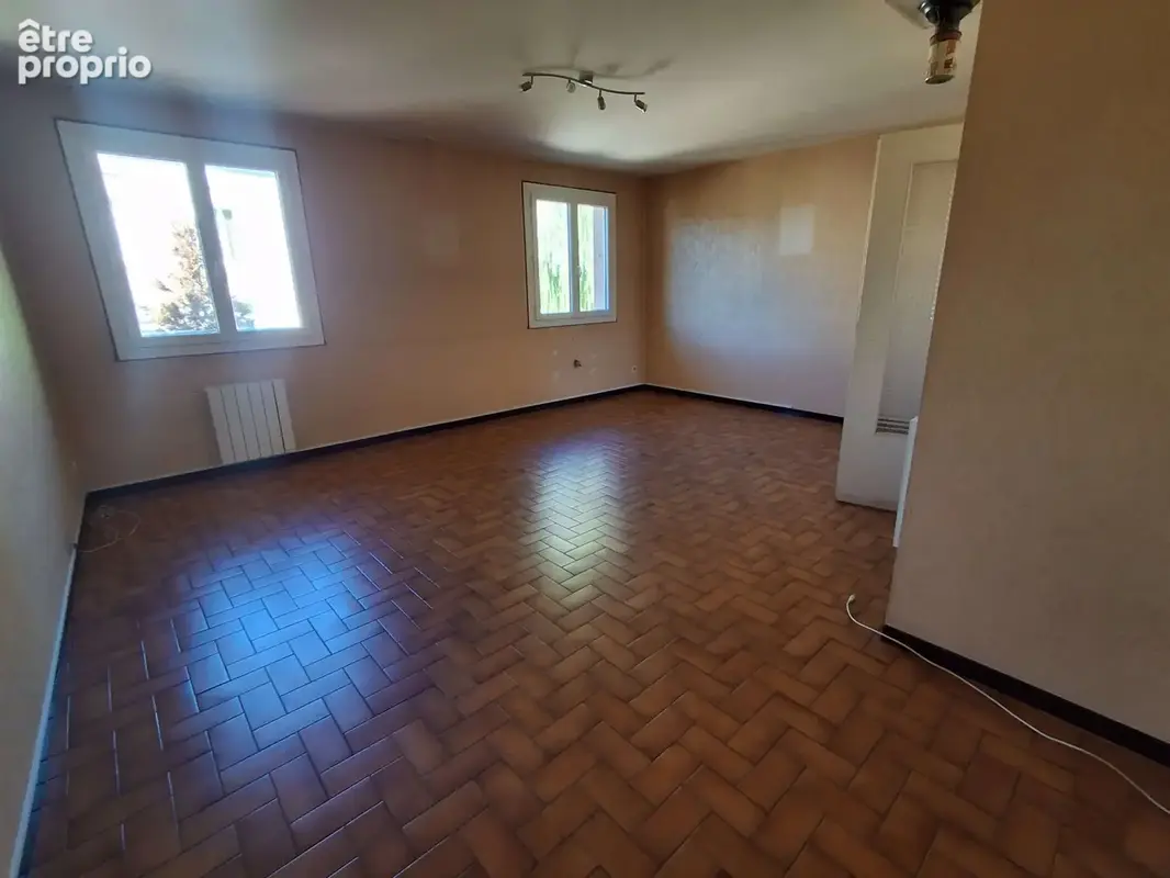Tènement immobilier à SAINT-SORLIN-EN-VALOIRE - photo 9