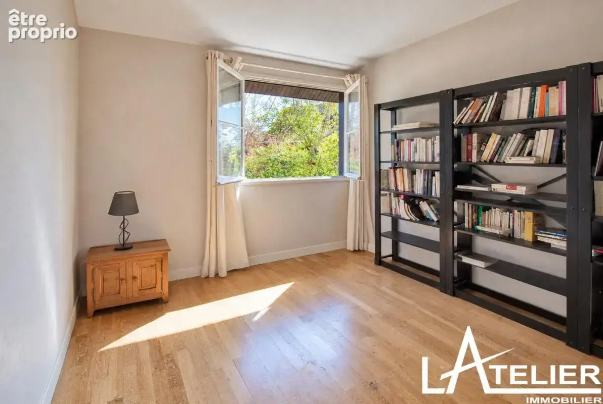 Maison 8 pièces 224 m² à vendre à Saint-Nom-La-Breteche (78860) - photo 10