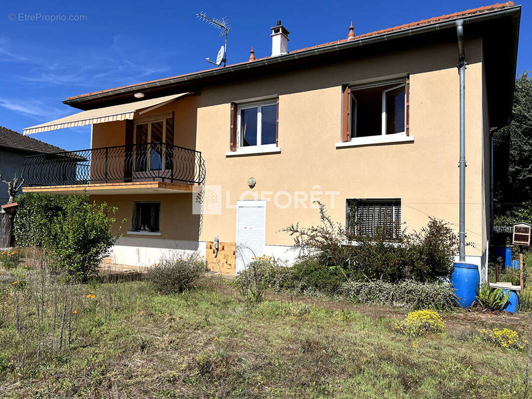 Maison à MABLY