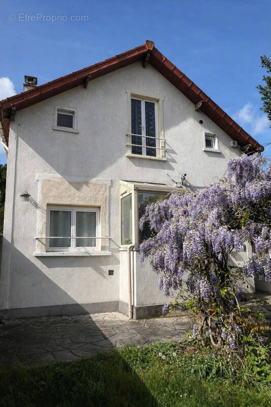 Maison à LE BLANC-MESNIL