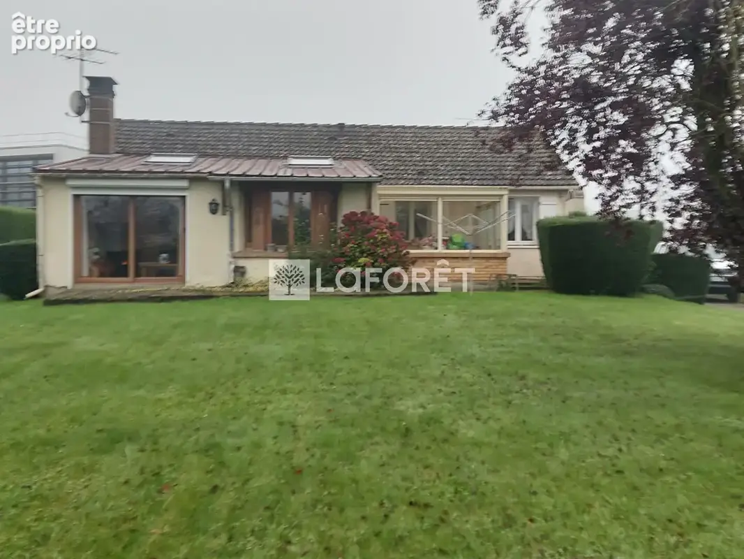 Maison de 102 m² plain pied  4 chambres - photo 1