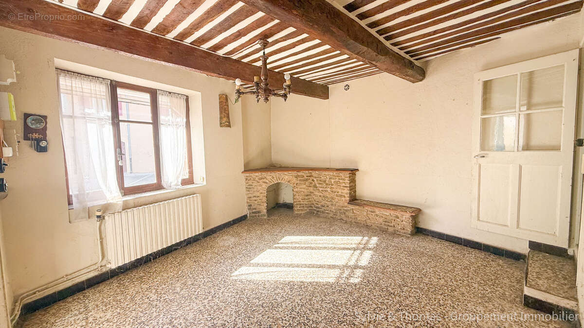 Maison à PIOLENC