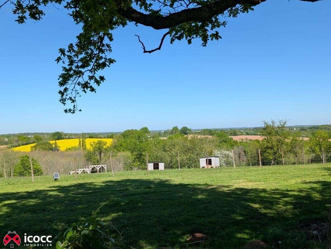 Maison à MAREUIL-SUR-LAY-DISSAIS