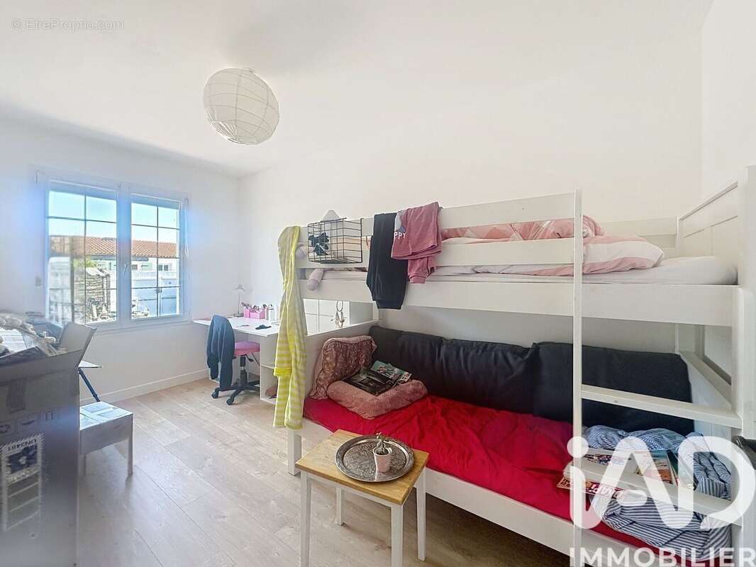 Photo 9 - Maison à VERINES