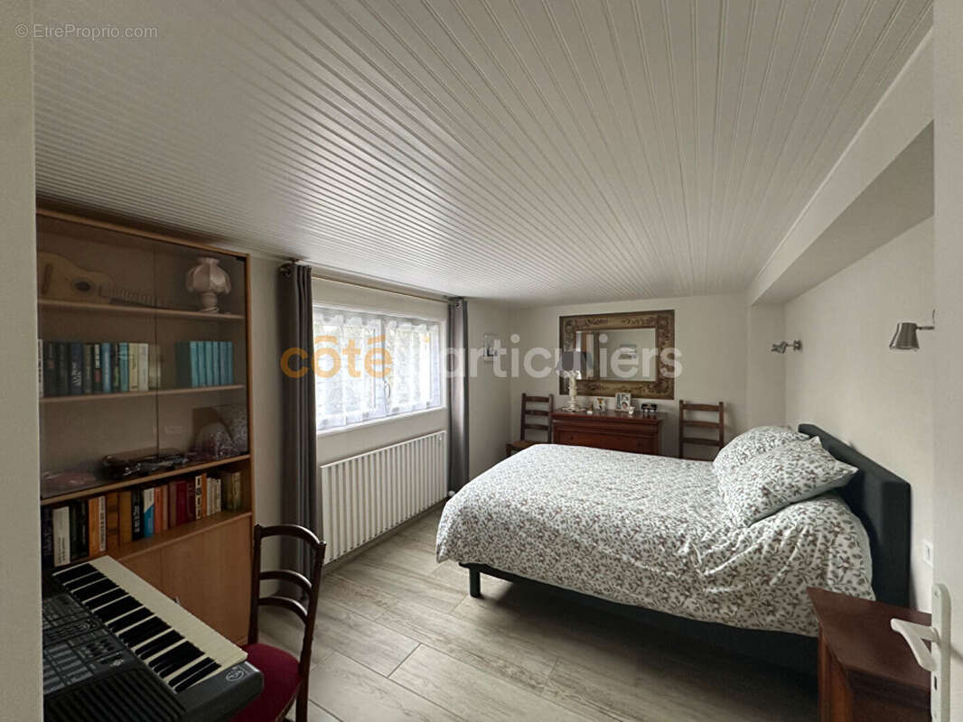 Maison à MORTAGNE-SUR-SEVRE