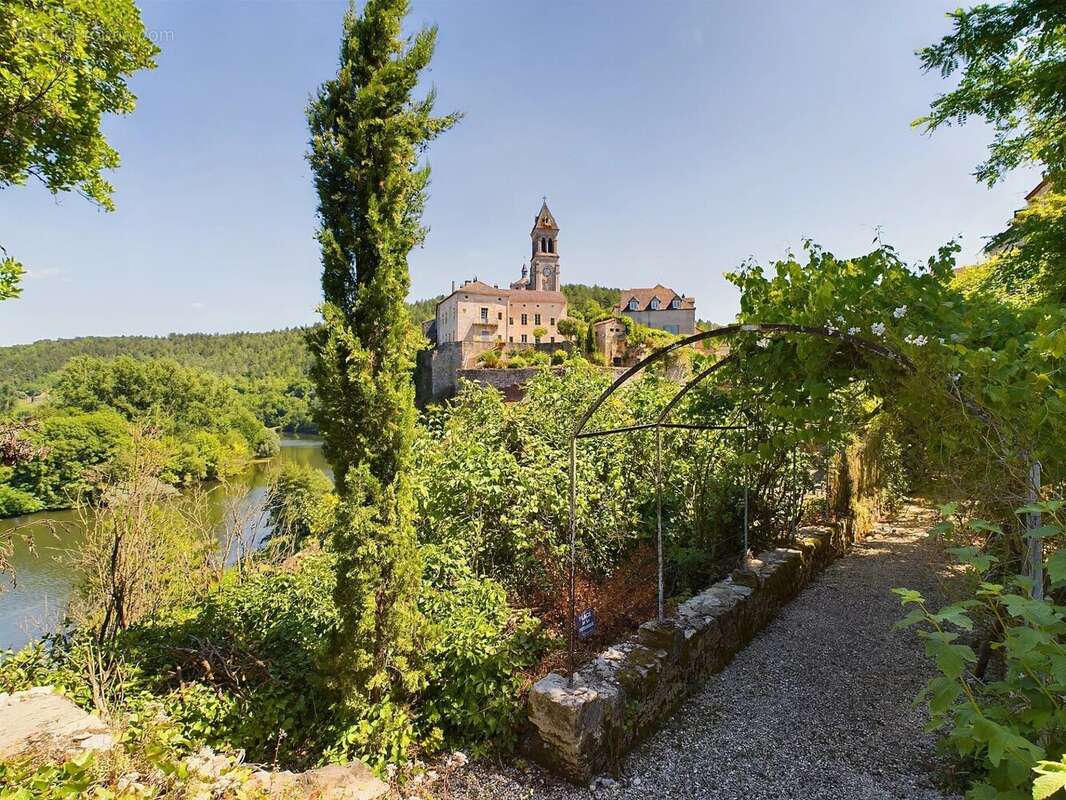 Une propriété exceptionnelle avec piscine et une vue imprenable - photo 21