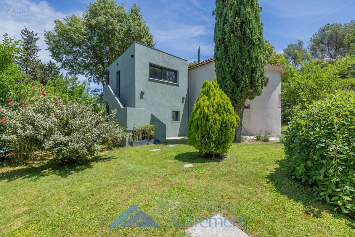 Maison à ARLES