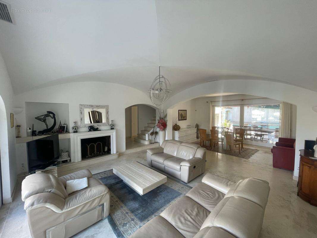 Maison à SANARY-SUR-MER