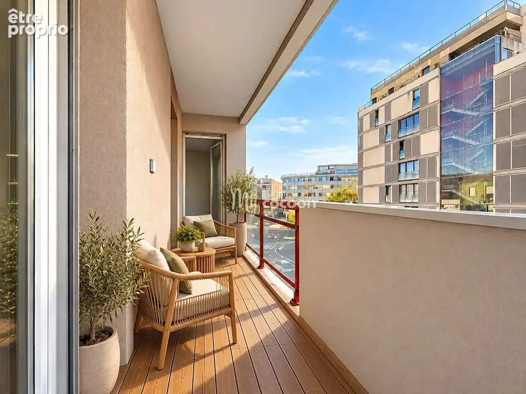 Place Saint Louis - T3 - 70 m² - Balcon Cave - photo 1