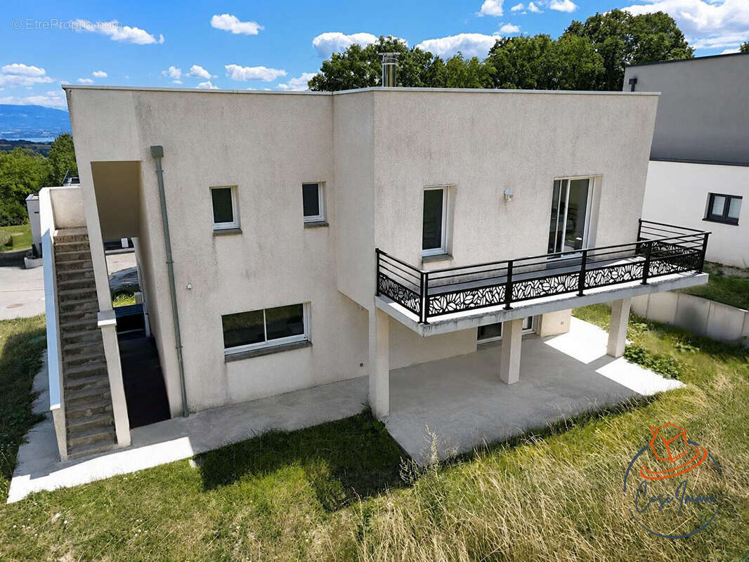 Maison Gex 6 pièce(s) 170 m2 - photo 12