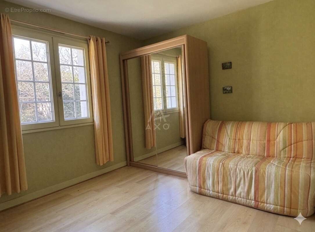 Maison à VOEUIL-ET-GIGET