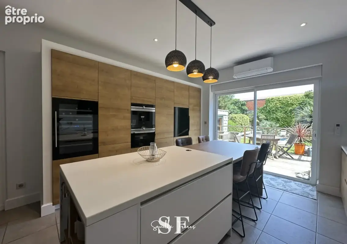 Agen hyper centre maison d'exception avec garage jardin et piscine - photo 2