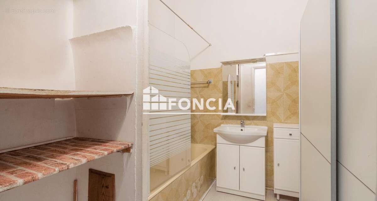 Appartement à MARSEILLE-8E