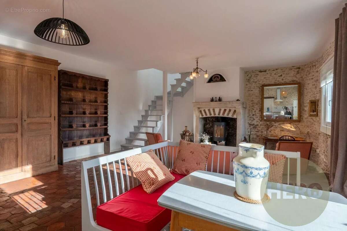 Maison à MONTFORT-L&#039;AMAURY