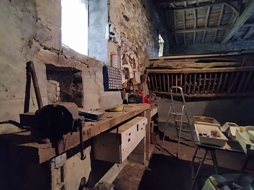 Maison à SAINTE-FLORENCE