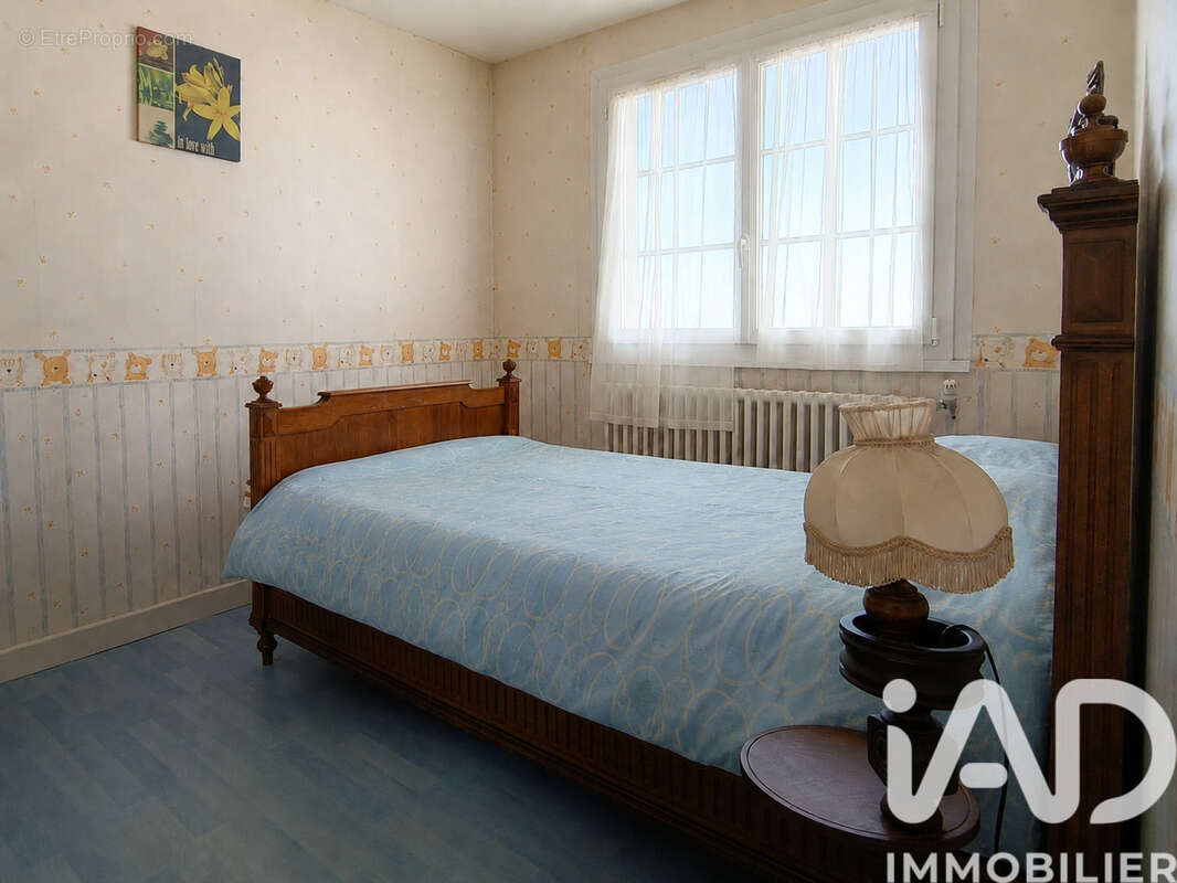 Maison 103 m² à Sennecay  - photo 8