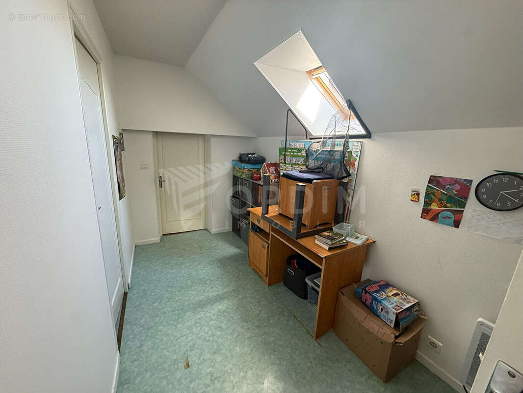 Investissement locatif à Sainpuits - photo 10