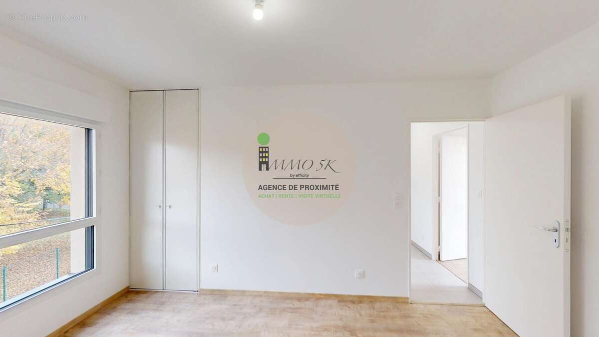 Appartement à RILLIEUX-LA-PAPE