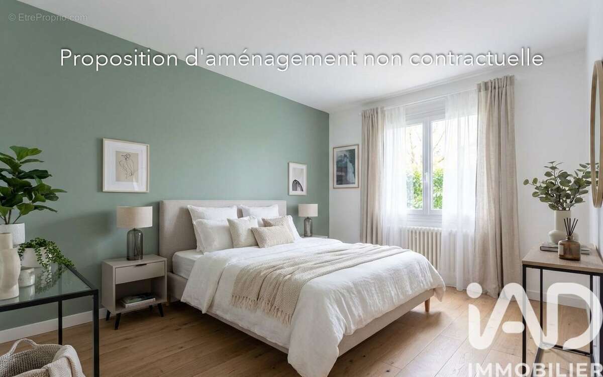 Photo 9 - Maison à LA CELLE-SAINT-CLOUD