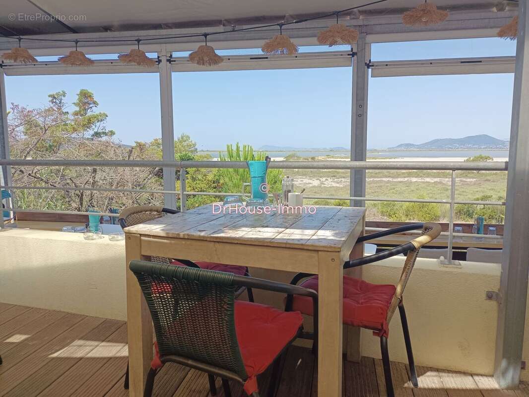 Commerce 850 m² à Hyeres  - photo 9