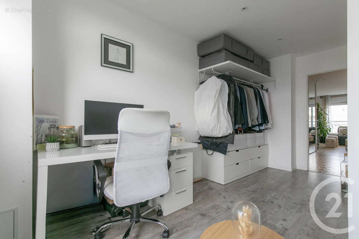 Appartement à SAINT-MAUR-DES-FOSSES