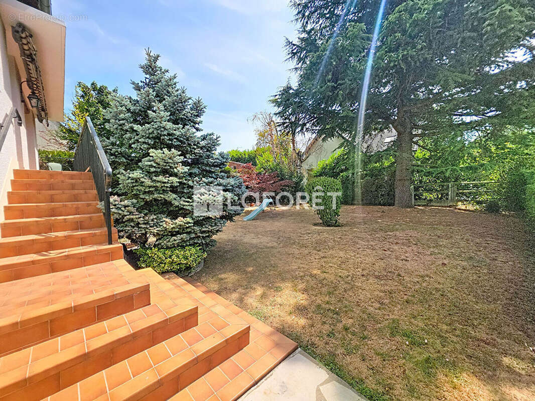 Maison Linas 6 pièce(s) 110.39 m2 - photo 2