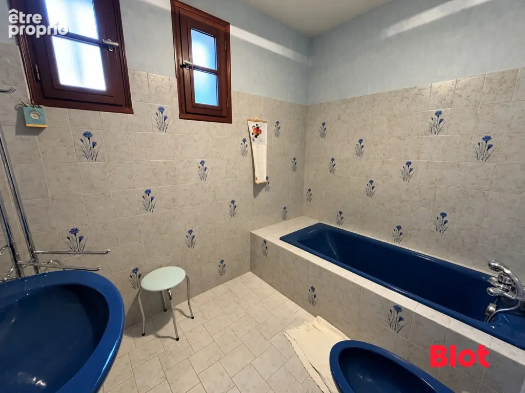 Maison 8 pièces 159 m² à vendre à Chartres-De-Bretagne (35131) - photo 6