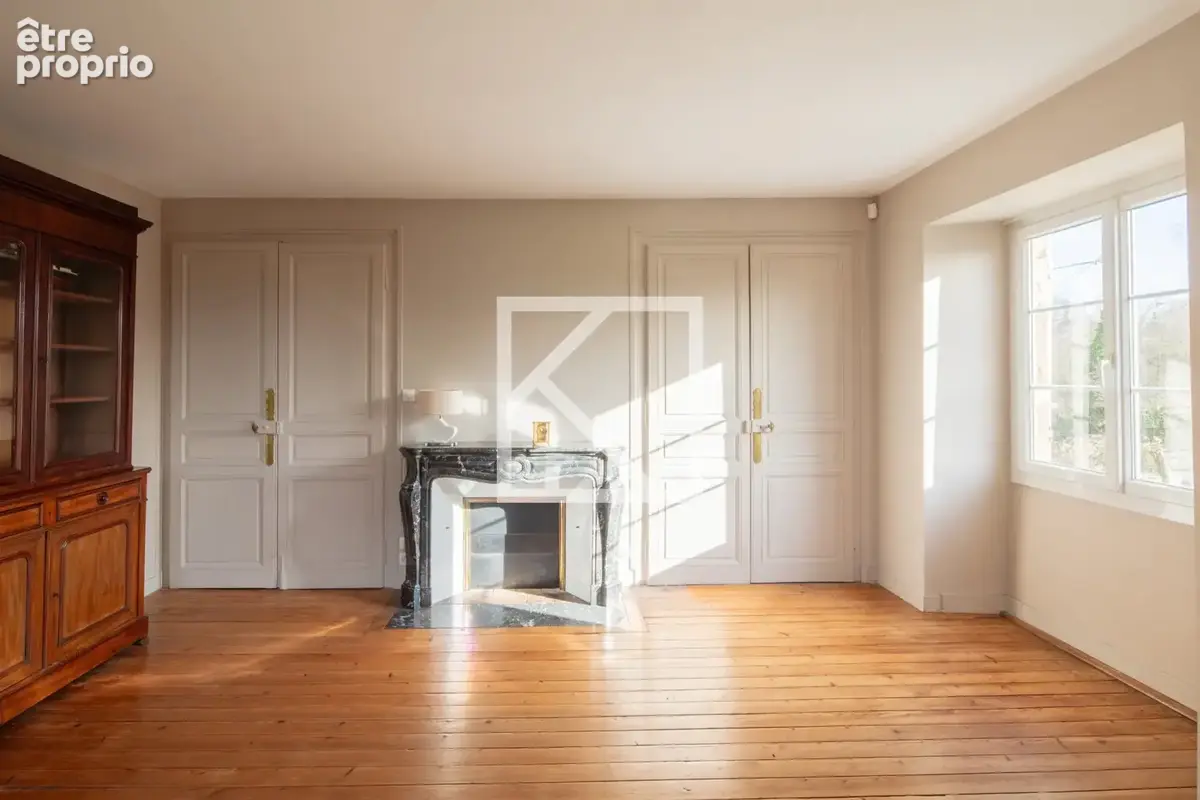 Maison 7 pièces 220 m² à vendre à Saint-Pavace (72190) - photo 9
