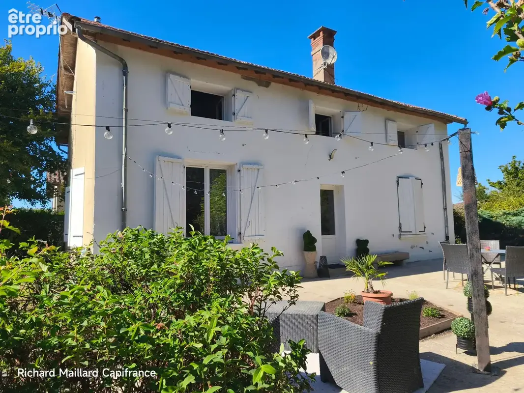 Maison à MEAUZAC