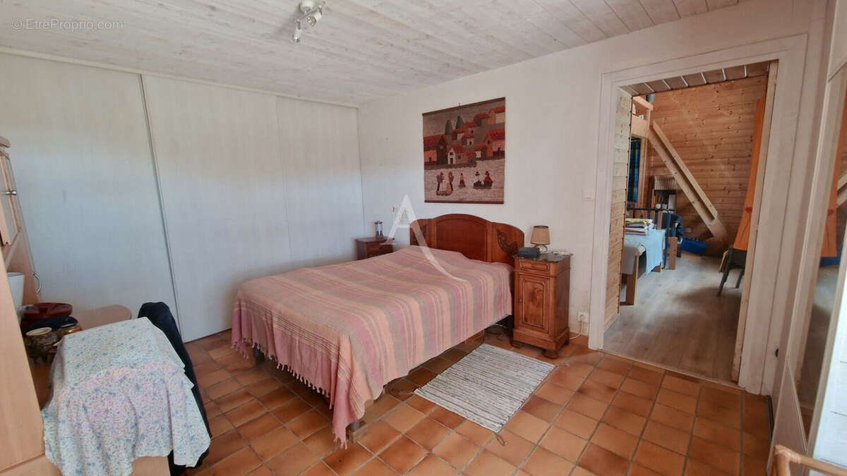 Maison à GROSBREUIL